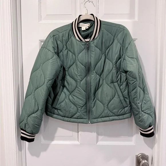 saltwater LUXE Lightweight Quilted Bomber Jacket - Sage Green - Size S - Picture 2 of 8